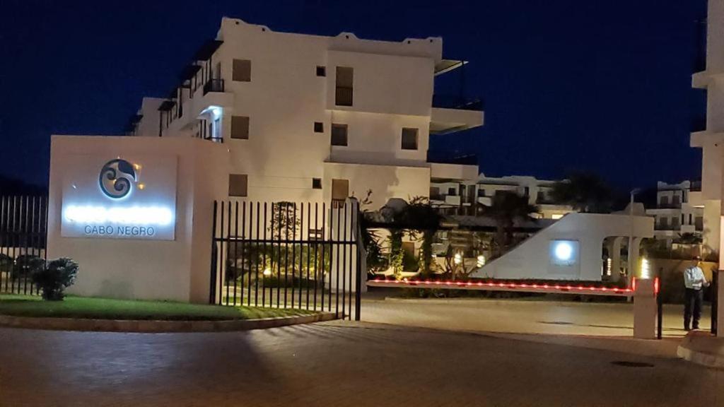 Appartement Haut Standing En Residence Cabo Huerto Vue Sur Deux Grand Piscine Cabo Negro Buitenkant foto